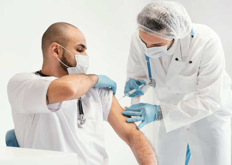 احتمال ابتلای دوباره به کرونا بعد از تزریق واکسن