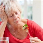 خطر سوء تغذیه در سالمندان